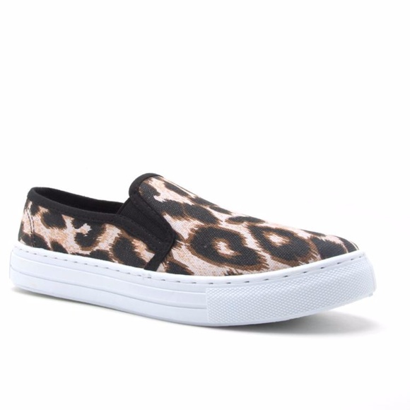 Shoes - Camel Leapard Sneaker